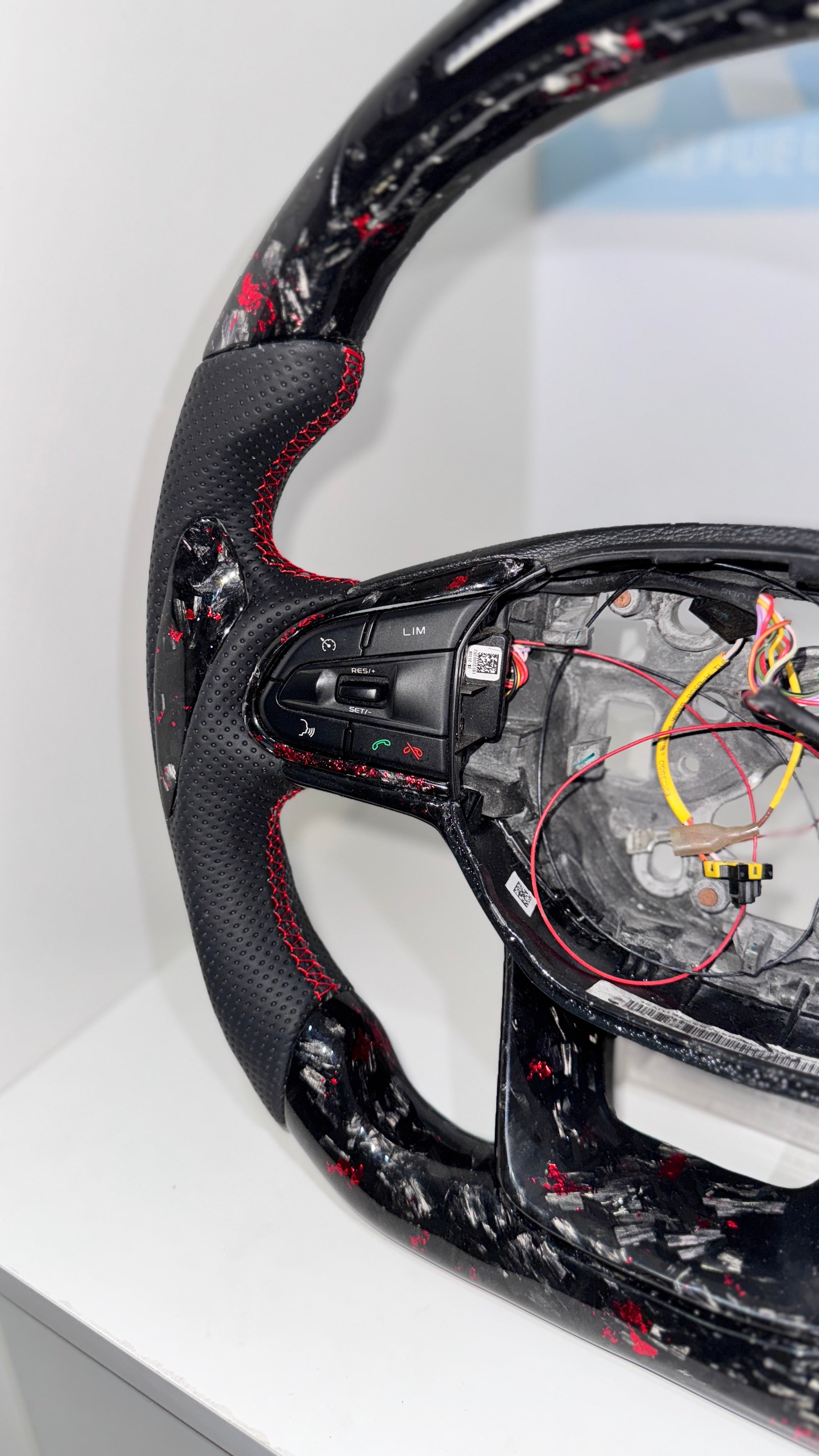 Proton Forge Carbon Lava V LED Steering -S70-X50 -PNP READY