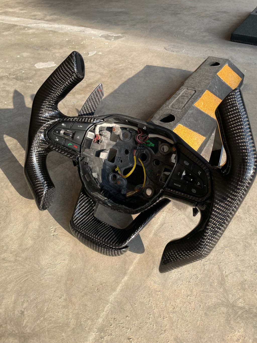 PROTON X50 S70 F1 STEERING WITH CARBON PADDLE SHIFTER
