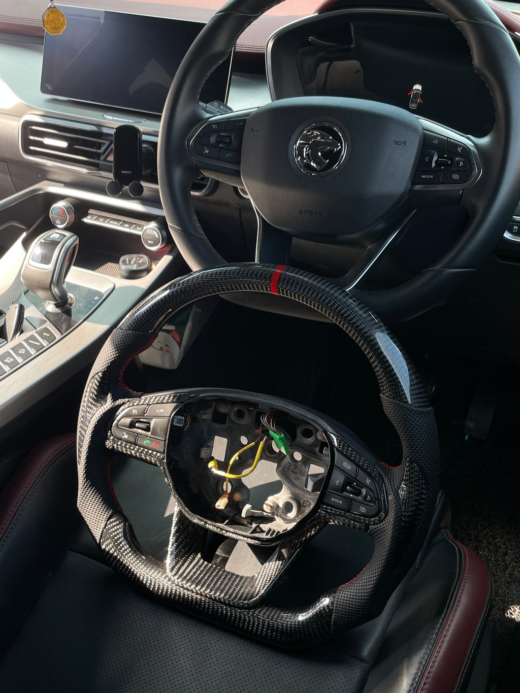 PROTON X50 S70 CARBON REDLINE STEERING- PLUG AND PLAY-RED CENTERING RACING LINE