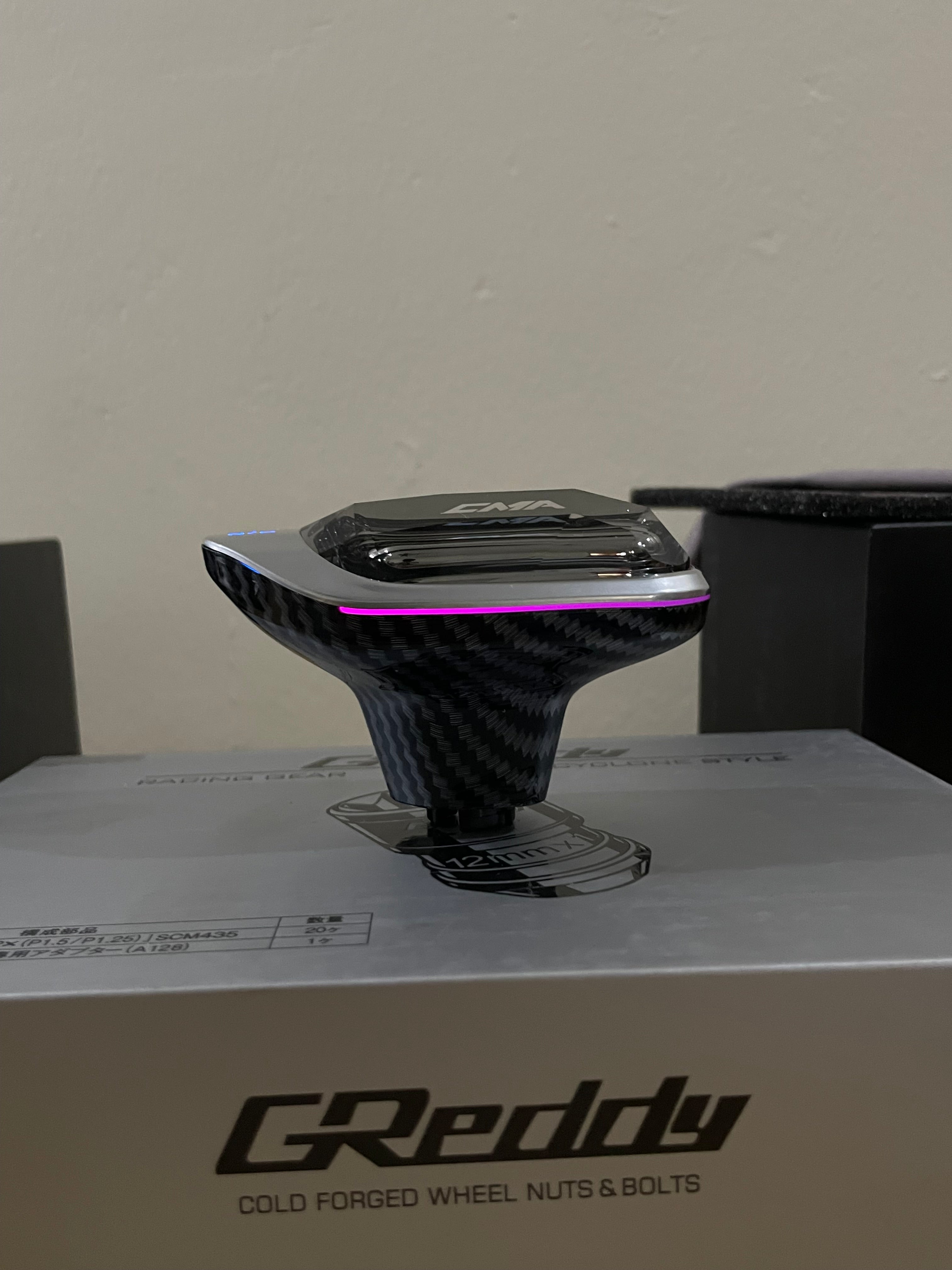 Proton S70 LED CRYSTAL GEAR KNOB -TYPE C CHARGING-AUTO POWER SAVING -PLUG AND PLAY