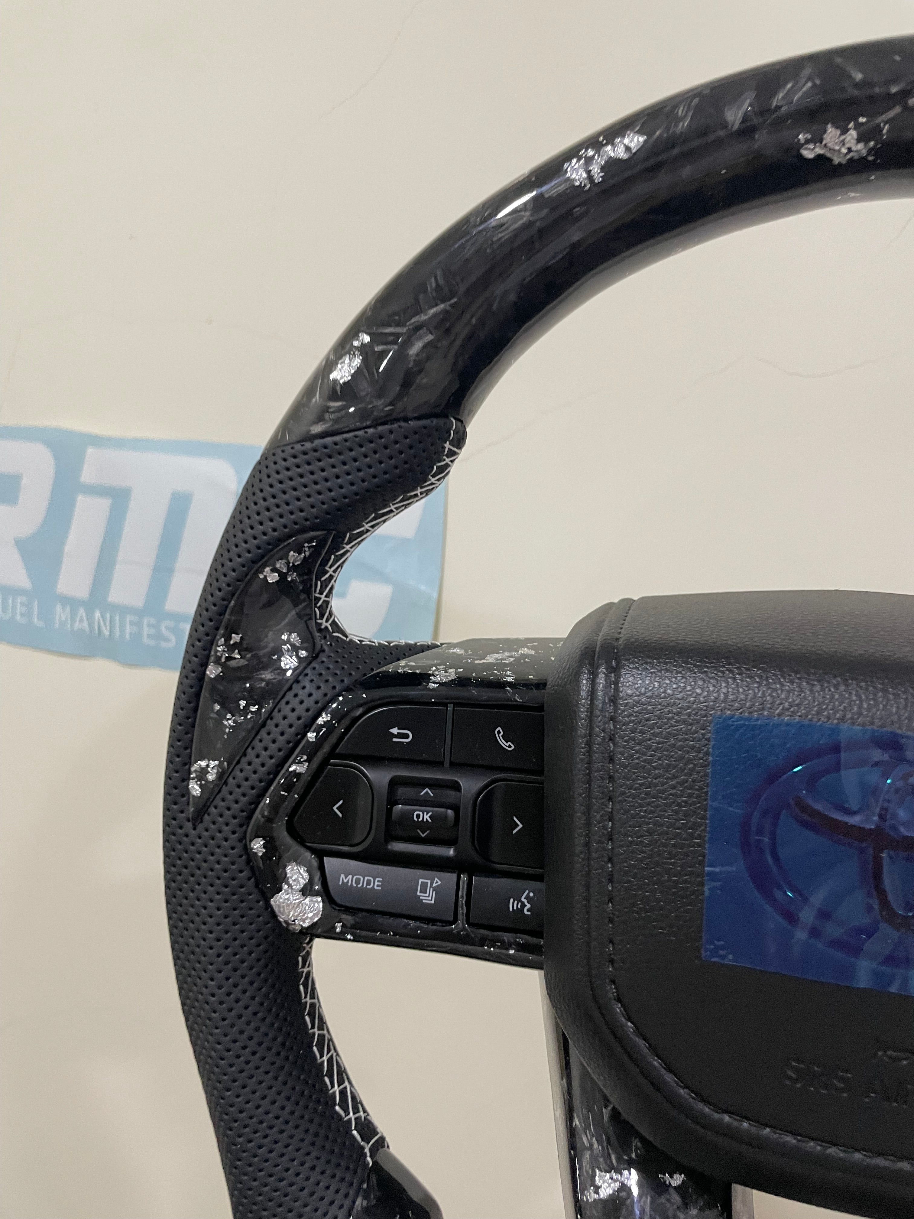 TOYOTA FORGE CARBON SILVER GR STEERING SUITABLE TOYOTA LEXUS PERODUA, 10/12 PIN SUITABLE ADAPTER -FULLSET WITH AIRBAG