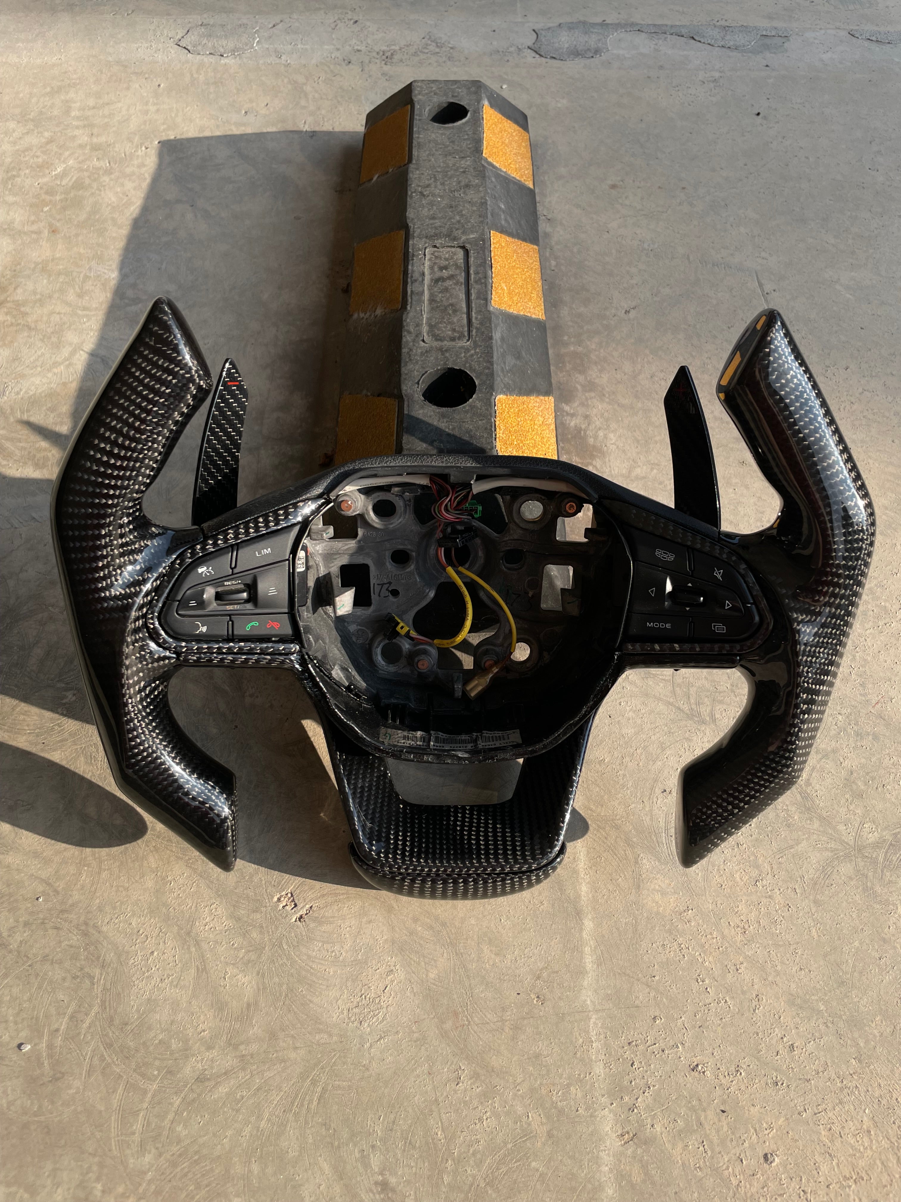 PROTON X50 S70 F1 STEERING WITH CARBON PADDLE SHIFTER