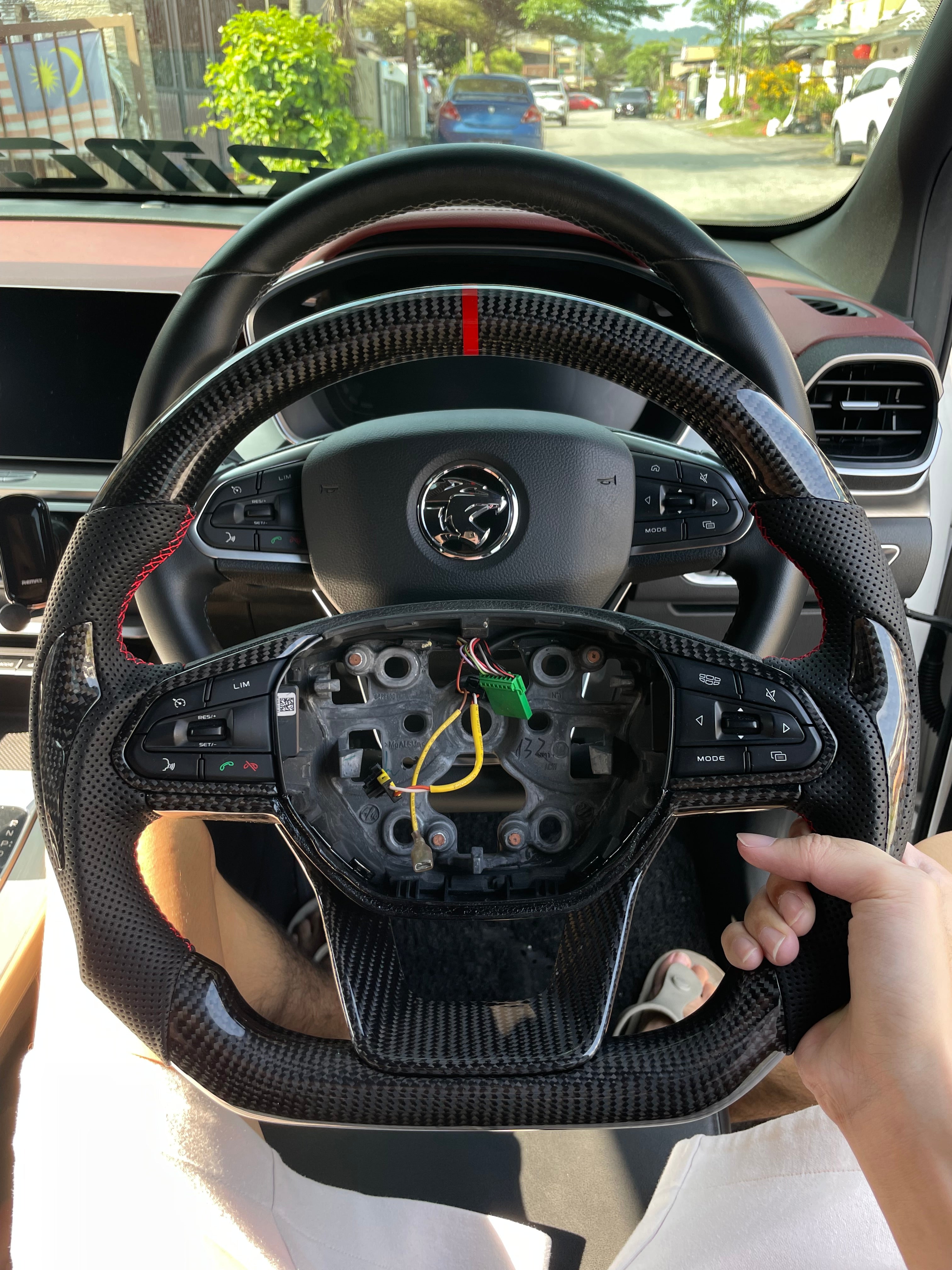 PROTON X50 S70 CARBON REDLINE STEERING- PLUG AND PLAY-RED CENTERING RACING LINE